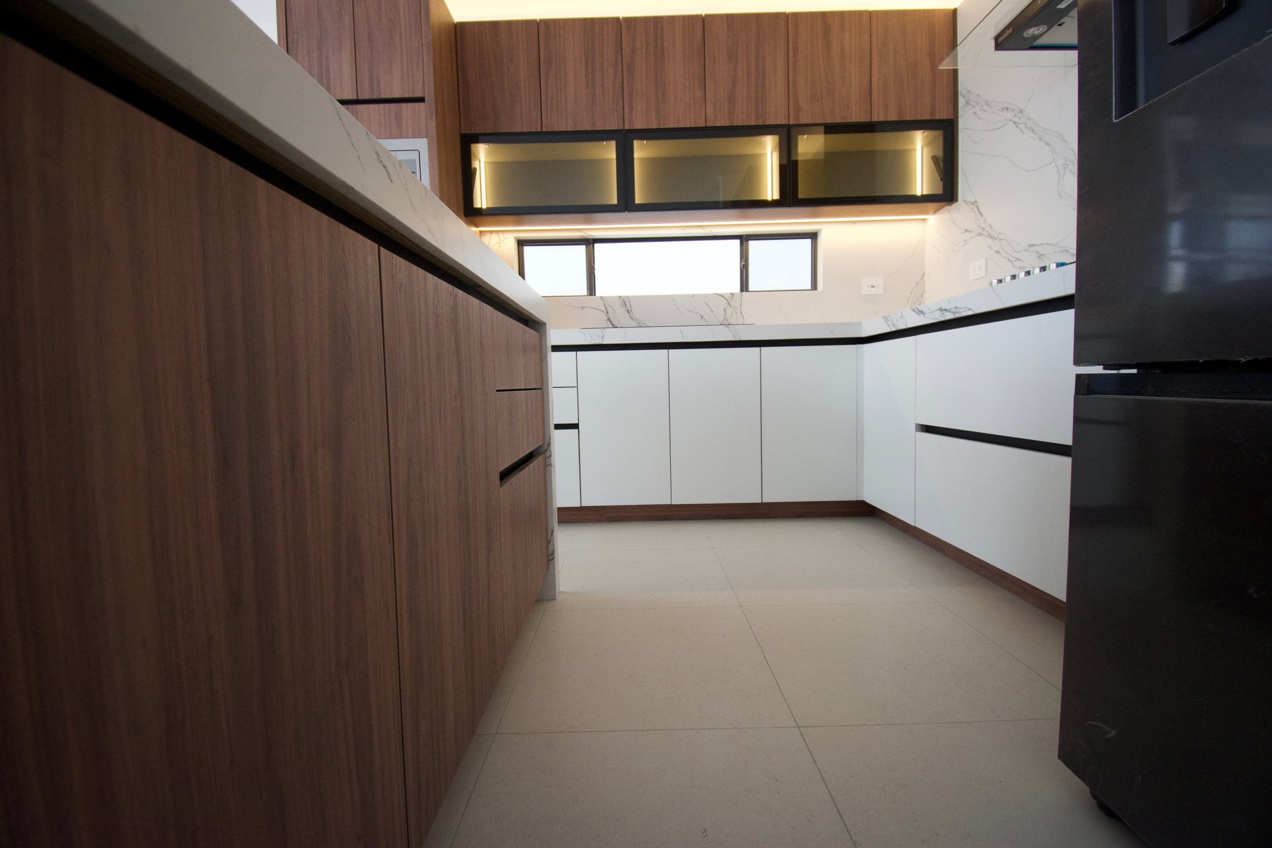 Cocina Levo hecha a medida por Molbani