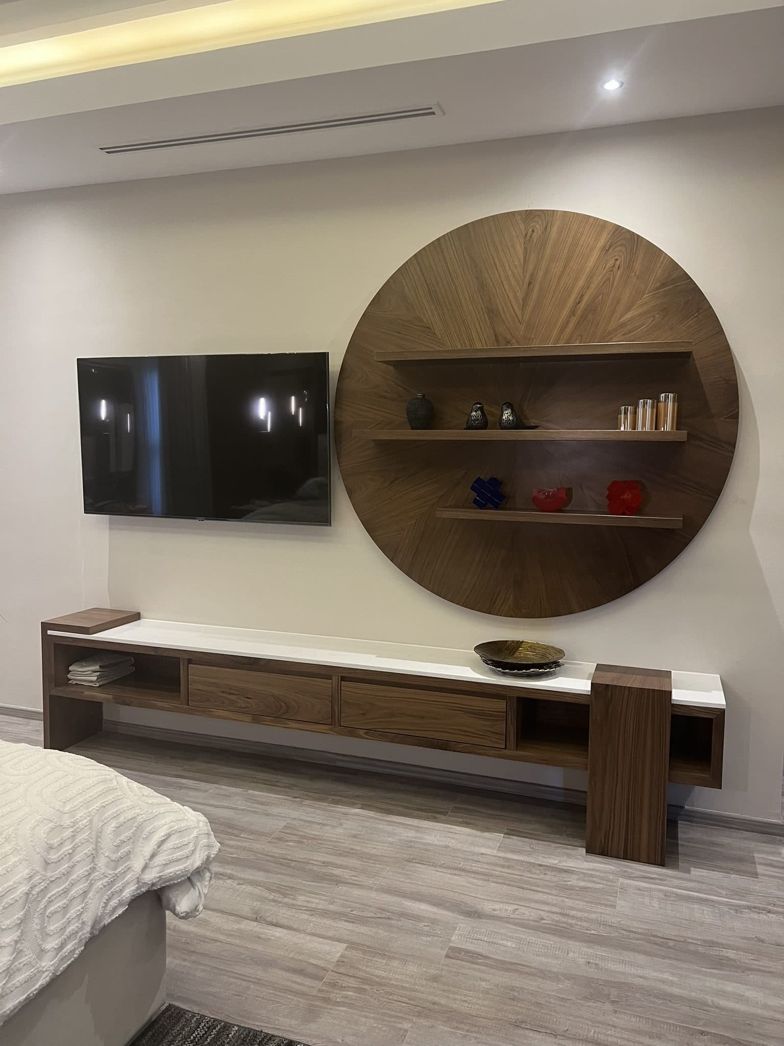 Mueble de TV 03 a medida por Molbani