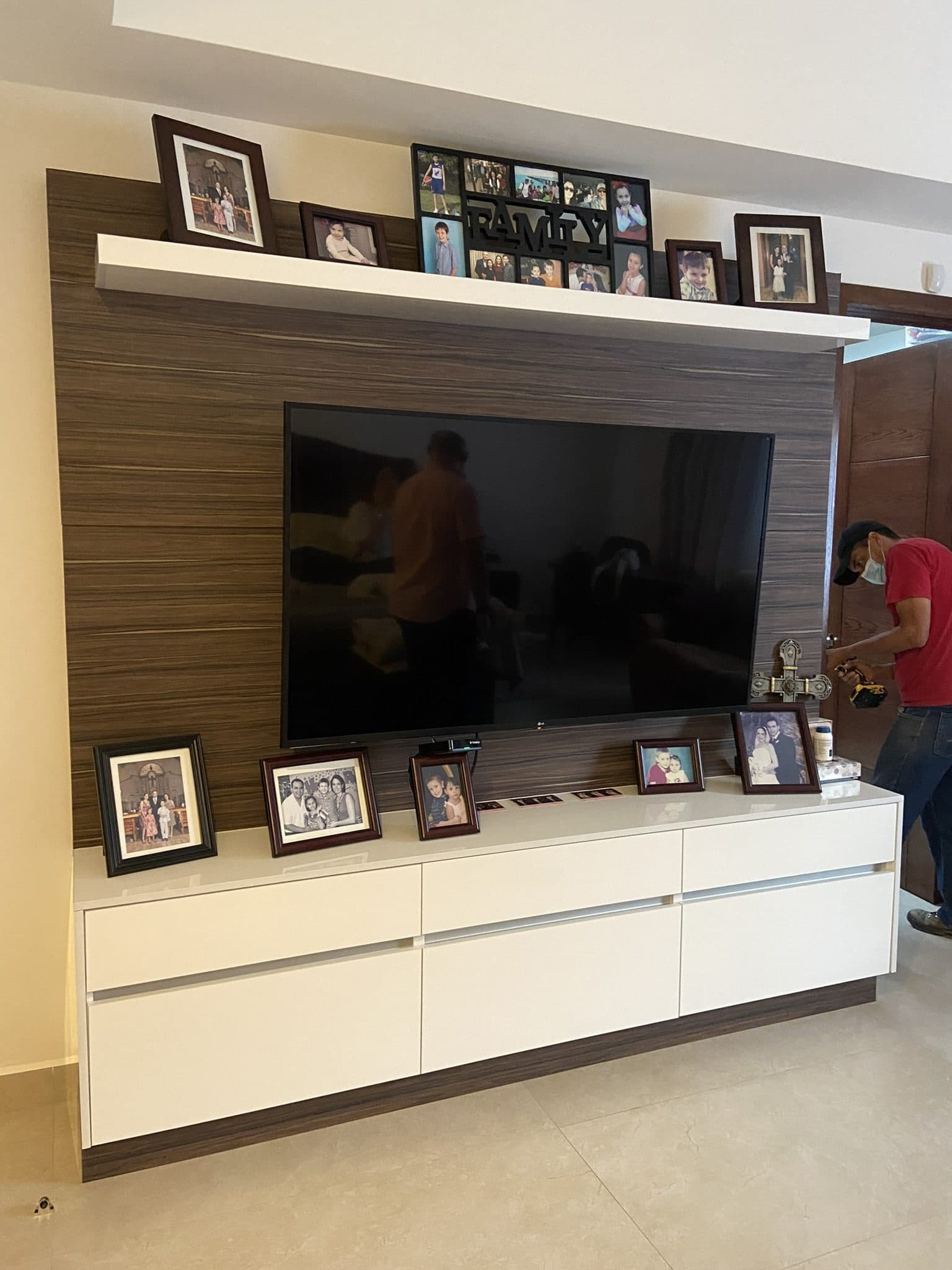 Mueble de TV 11 a medida por Molbani