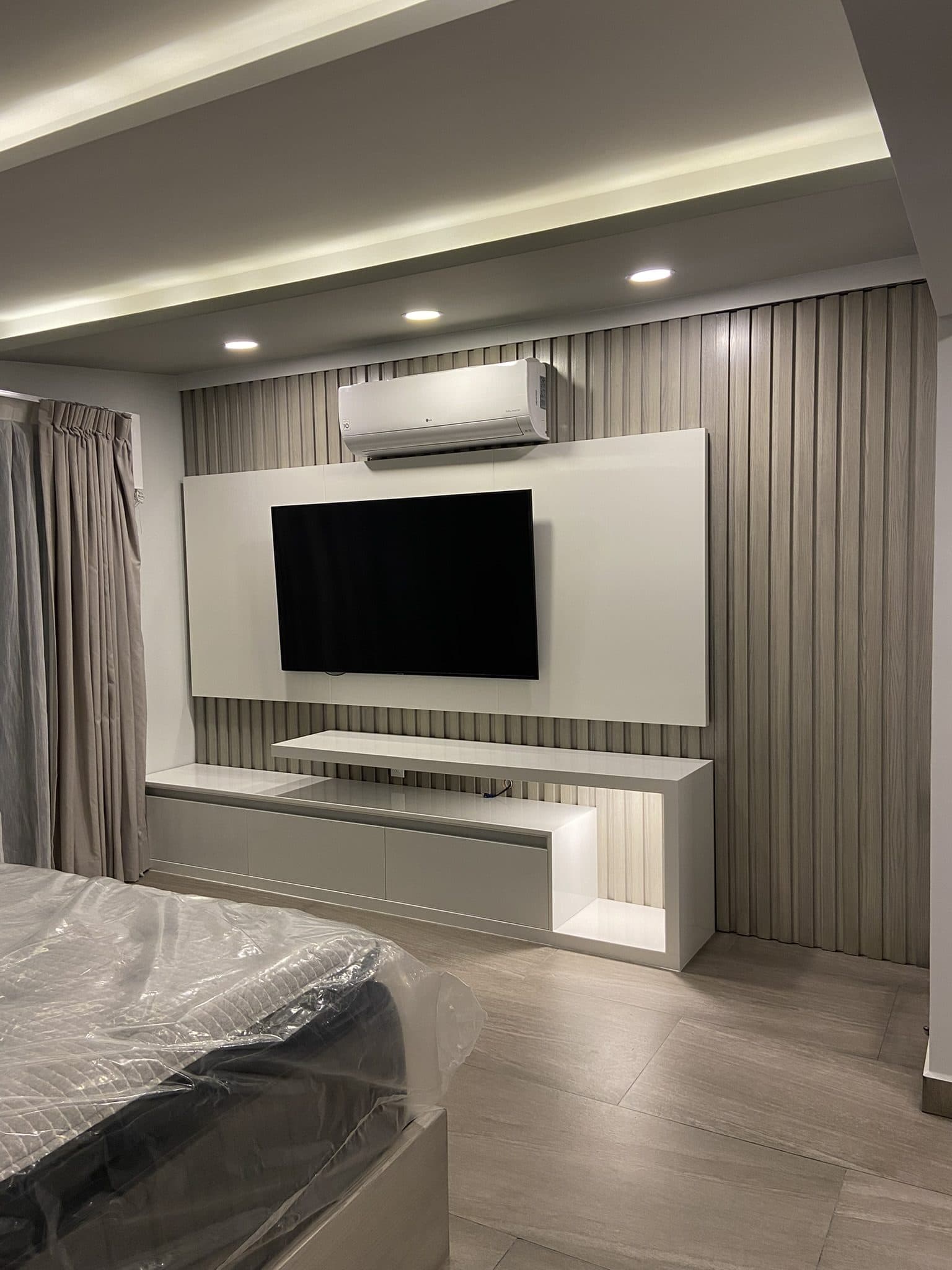 Mueble de TV 20 a medida por Molbani